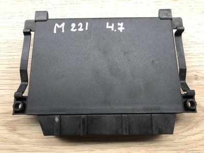 Антенний підсилювач Mercedes W221, S-клас, б.в. 2218200885 фото