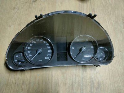 Приборна панель Mercedes W203, C-class, 2035407547, б.у. 2035407547 фото