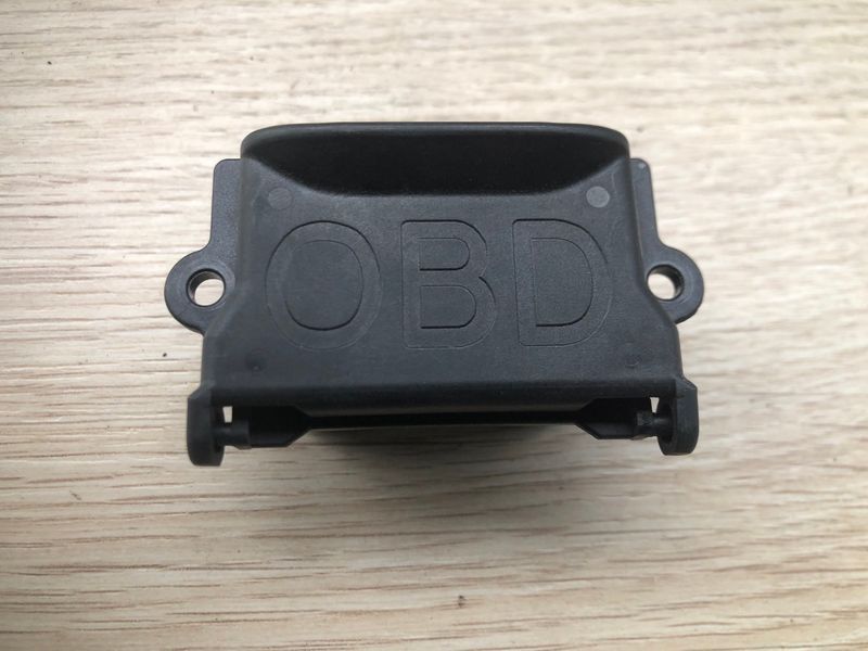 Кронштейн крышки OBD Mercedes w221, S-класс 2025402373 фото