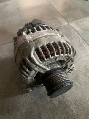 Генератор Volkswagen Passat B6, 2.0 TFSI, 2005 р., 06F903023F, б.в.  06F903023F, фото