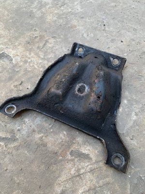 Кронштейн центральный переднего подрамника Subaru Impreza 3, 2007-2011 г., б.у. 40025 фото