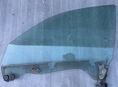 Скло передніх лівих дверей Subaru Legacy, 2003-2009 р., 61011AG010, б.в. 61011AG010 фото