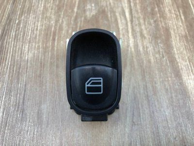 Кнопка склопідйомника перед правими дверима Mercedes C-class w203 купе, б.в. 2038200210 2038200210 фото