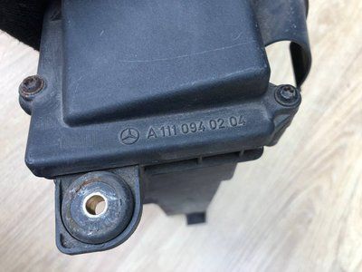 Корпус повітряного фільтра Mercedes C-class w203, купе, 1110940204, б.в. 1110940204 фото