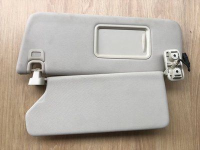 Козирок сонцезахисний у зборі LR047174, L0214283 Range Rover Vogue L405, б.в. LR047174, L0214283 фото