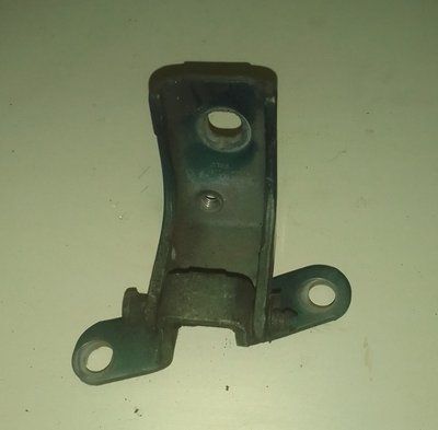 Петля дверей передня ліва верхня Ford Mondeo 3, б.в. 1929402740 фото