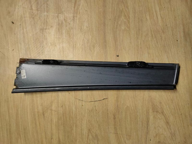 Накладка задніх лівих дверей Volkswagen Passat B6, 2009 р., седан, 3С0839901, б.в. 3С0839901 фото