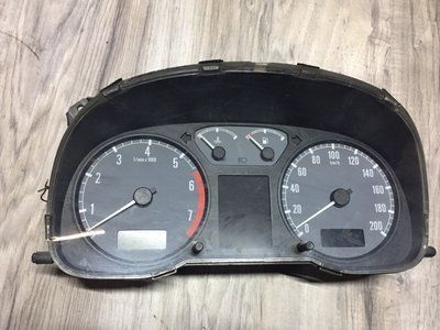 Приборна панель Skoda Octavia Tour Б.у. 111 919 033 L фото