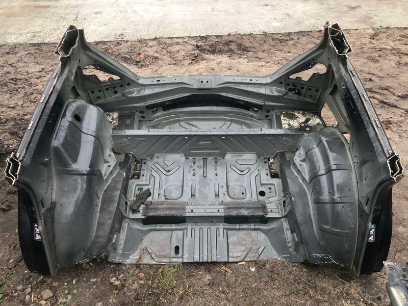 Задняя часть кузова в сборе 2516300807, 2516300707 Mercedes W251, R-class, б.у. 2516300807, 2516300707 фото
