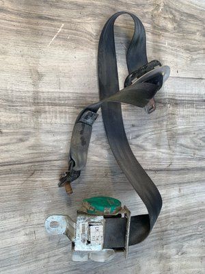 Ремінь безпеки задній лівий Hyundai i30 хетчбек, б.в. 89810-2L000 89810-2L000 фото