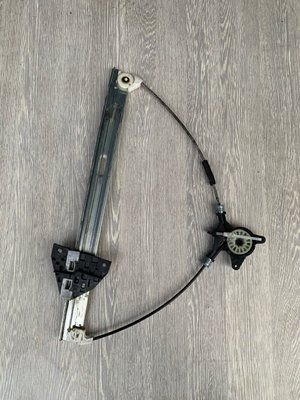 Механизм стеклоподъемника передних правых дверей Mazda 3 BK, 2003-2009 г., хэтчбек  BP4K58590, б.у. BP4K58590 фото