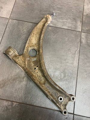 Важіль передній Volkswagen Passat B6, 2005-2011 р., 3C0407153B, б.в. 3C0407153B фото