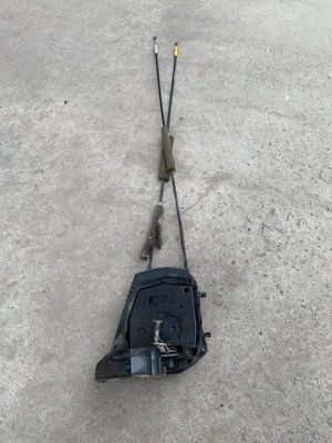 Замок задніх правих дверей Toyota Avalon GSX30 2007 р., 69050AC030, б.в. 69050AC030 фото