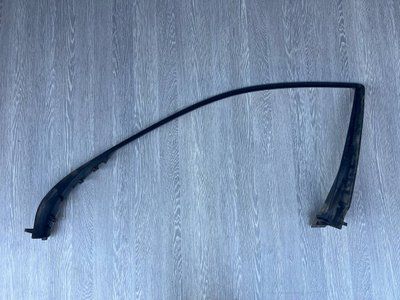 Рамка, молдинг стекла передней левой двери Mercedes W211 E-class, 2117250171, б.у.  2117250171 фото
