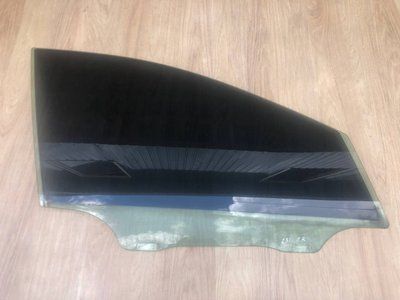 Скло дверей переднє ліве Mercedes W251 R-class, б.в. 43R-000262 фото