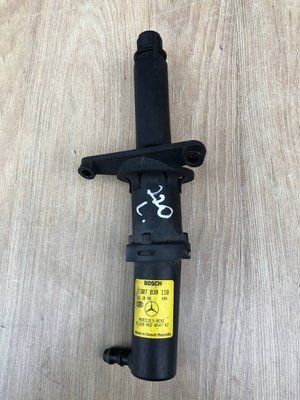 Форсунка омивача фар Mercedes W220 S-class, б.в 2208600547 2208600547 фото