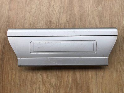 Накладка на поріг салону ззаду права LR035838, CPLA13244AD Range Rover Vogue L405, б.в. LR035838, CPLA13244AD фото