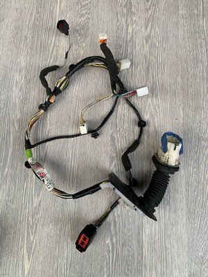 Проводка передних левых дверей Mazda 3 BK, 2003-2009 г., хэтчбек , BP4M67190D, б.у. BP4M67190D фото