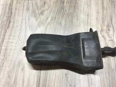 Обмежувач передніх правий дверей 561.837.267 Volkswagen Passat B7, б.в. 561.837.267 фото