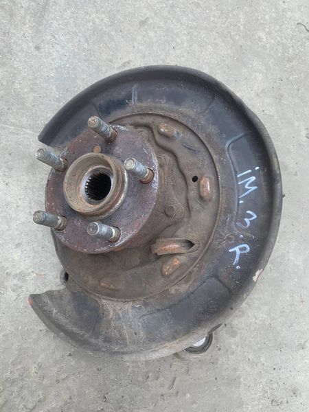 Поворотный кулак задний правый Subaru Impreza 3, 2007-2011 г., 28419FE001, б.у.  28419FE001 фото