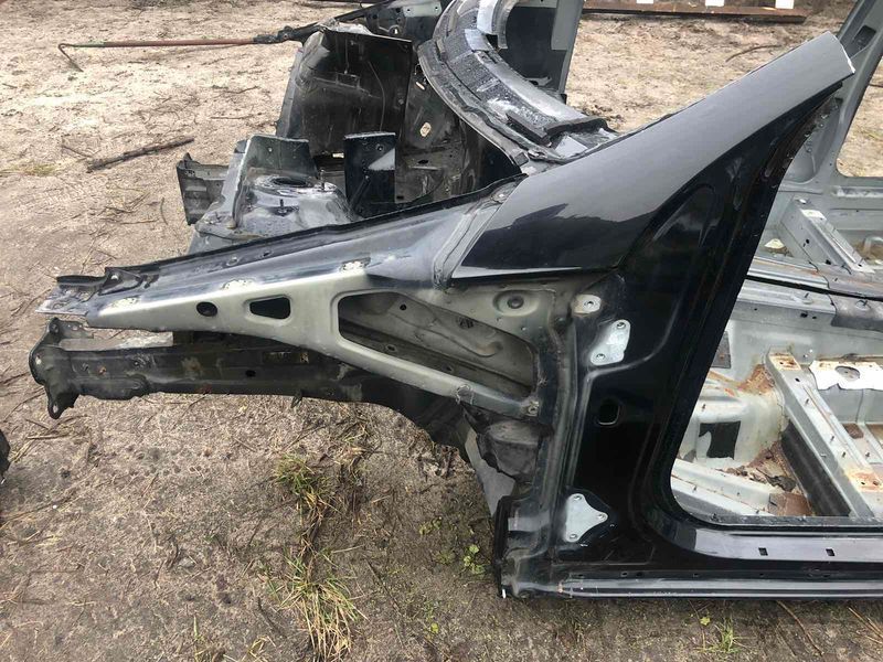 Четверть передняя левая Mercedes W251, R-class, б.у. 4567788900 фото