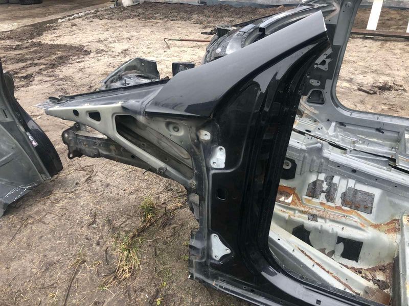 Четверть передняя левая Mercedes W251, R-class, б.у. 4567788900 фото