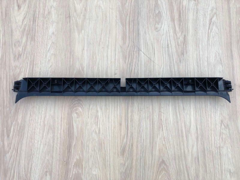 Накладка, пластик люка 2517840056 Mercedes W251, R-class, б.в. 2517840056 фото