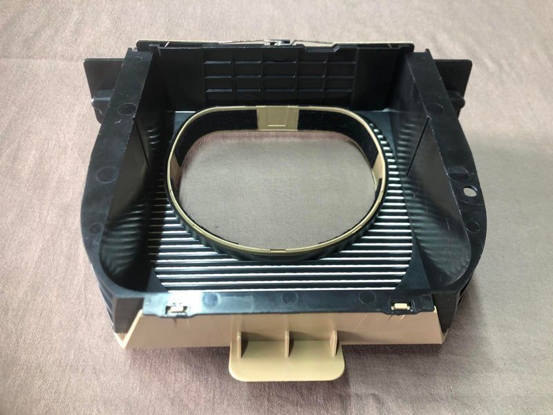 Накладка рулевого кожуха Mercedes w221, S-класс 2214620195 фото