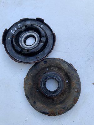 Чашка опорного подшипника переднего правого Toyota Avalon 2005-2012, б.у. 2008383028 фото