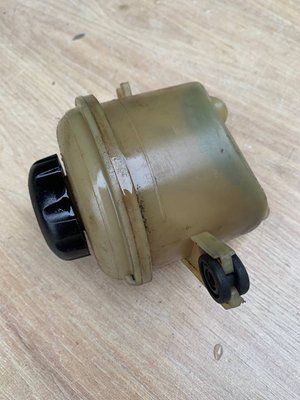 Бачок ГУР Chevrolet Epica 2006-2012 p.,2.0 бензин, б.в 96442361 96442361 фото