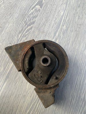 Подушка двигуна, опора задня Nissan Almera N16, 2005 р., 1.8 бензин, 11320BM500, б.в. 11320BM500 фото