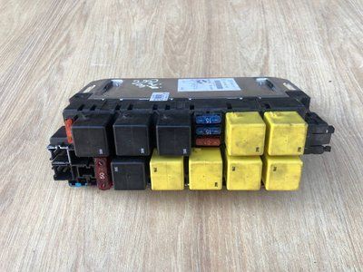 Блок запобіжників Mercedes W220 S-class, б.в 0205451732 0205451732 фото