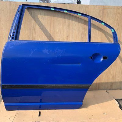 Дверь задняя левая Skoda Superb 1 sedan, б.у. 56777666 фото
