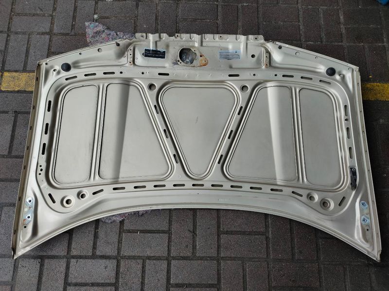 Капот Skoda Fabia 1, 6Y0823031, б.у. 6Y0823031 фото