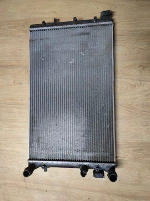 Радиатор основной Skoda Fabia 1, 1.2 бензин, б.у.          980980980 фото