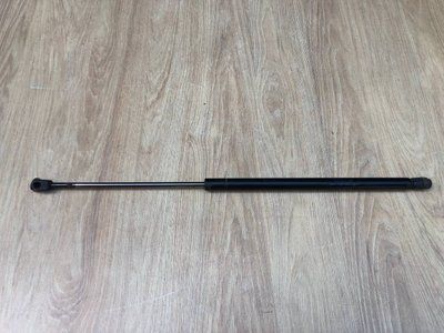 Амортизатор кришки багажника Mercedes C-class w203, купе,Б.в 2039800164 2039800164 фото