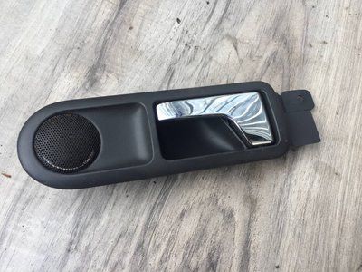 Ручка відкриття дверей задня ліва 3В0839113 Volkswagen B5, б.в. 3В0839113 фото