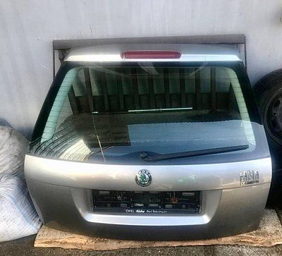 Крышка багажника Skoda Fabia 1, хэтчбек, б.у. 3622632 фото