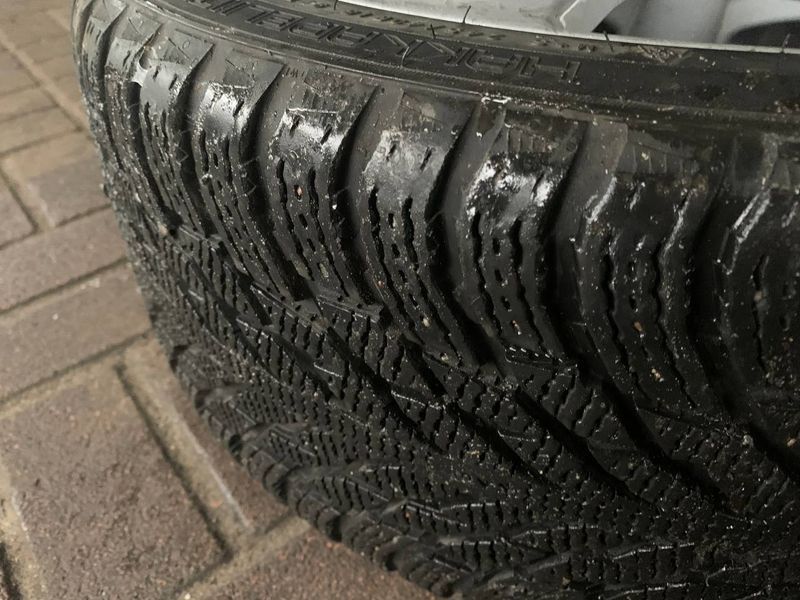 Комплект дисків Mercedes 5/112 із гумою Nokian 245/40/R18, б.в. 245/40/R18 фото