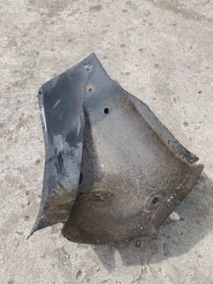 Пыльник заднего бампера левый Dacia Logan 1, 2006 г., седан, 8200209892, б.у. 8200209892 фото