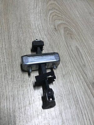 Обмежувач дверей передній Toyota Land Cruiser Prado 120, 6861033091, б.в. 6861033091 фото