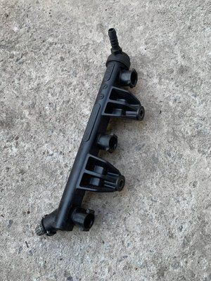 Паливна рампа Skoda Fabia 2, 1.2 бензин, 03D133329B, б.в. 03D133329B фото