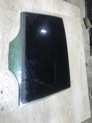 Стекло задних правых дверей Skoda Octavia A5 хэтчбек, 1Z5845206C, б.у. 1Z5845206C фото