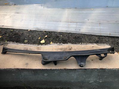 Накладка на механізм двірників Mercedes w221, S-клас 2218300228 фото