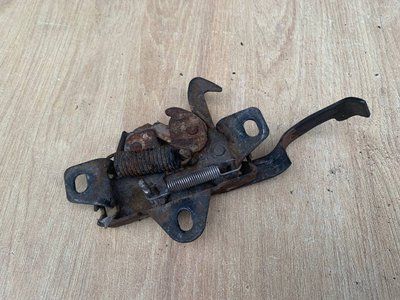 Замок капота Chevrolet Epica 2006-2012 г, б.у. 96636408 96636408 фото
