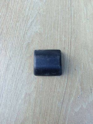 Заглушка болта переднього сидіння Chevrolet Epica 2006-2012 р.,б.в 96465624   96465624 фото
