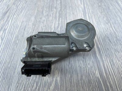Замок рулевой колонки Mercedes W211 E-class, 2034621130, б.у.  2034621130 фото