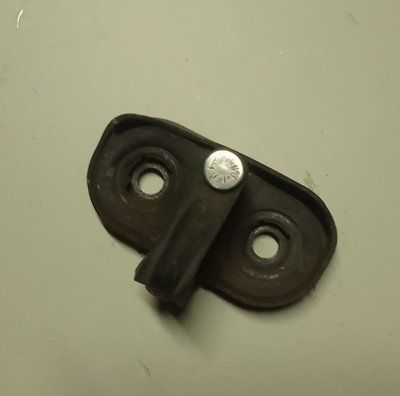 Петля замка багажника Skoda Felicia, б.в. 1926223652 фото