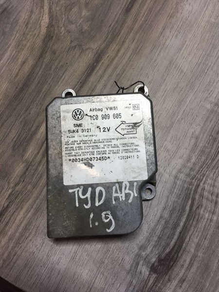 Блок управления Airbag Vag 1С0909605, б.у. 1С0909605 фото