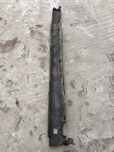 Накладка порога ліва Mercedes W220 S-class, б.в 2206900140 2206900140 фото